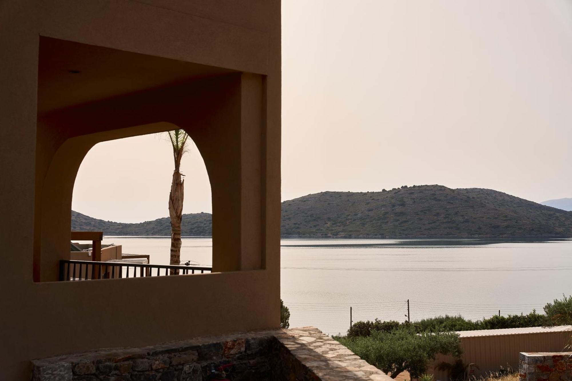 Elounda Infinity Exclusive Resort & Spa - Adults Only Exteriör bild
