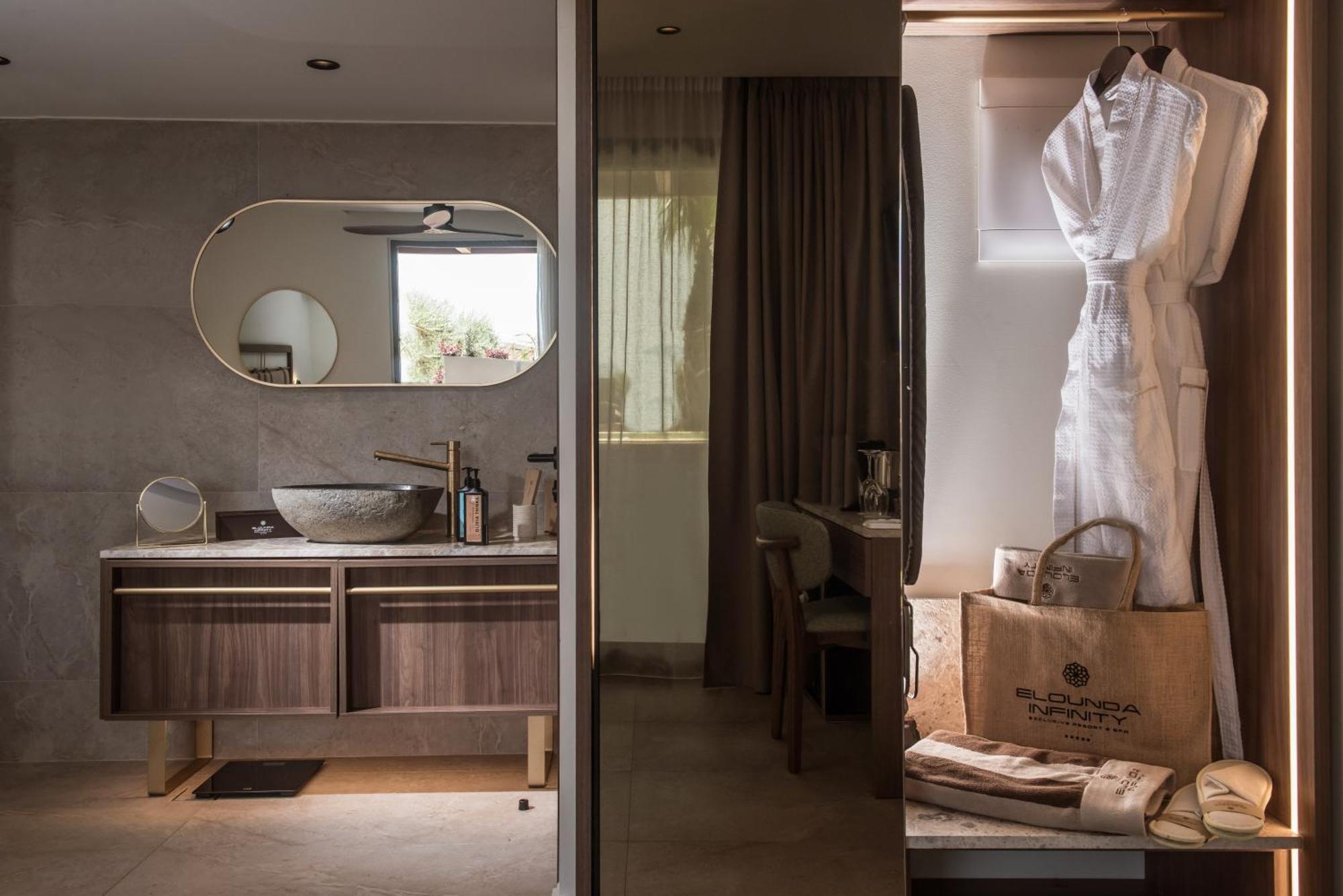 Elounda Infinity Exclusive Resort & Spa - Adults Only Exteriör bild