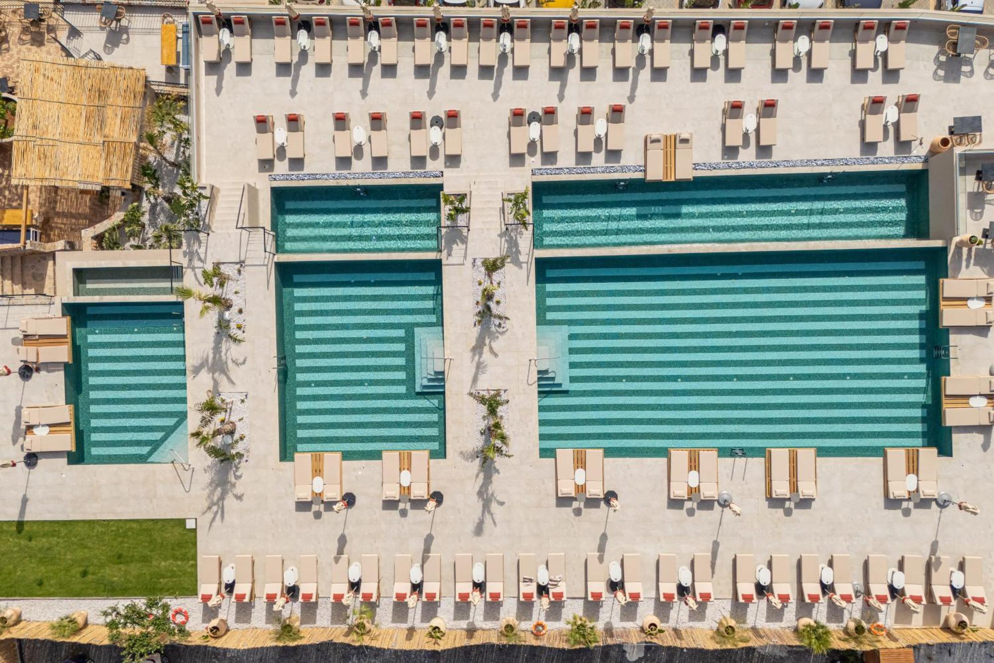 Elounda Infinity Exclusive Resort & Spa - Adults Only Exteriör bild